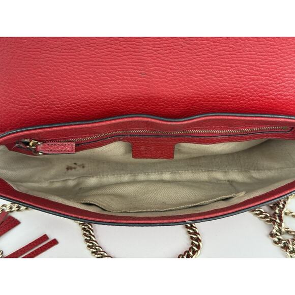 Gucci Soho Red Leather Medium Crossbody Bag with Chain Strap - Picture 13 of 16